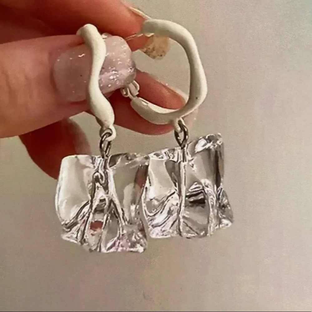Transparent Drop Earrings
